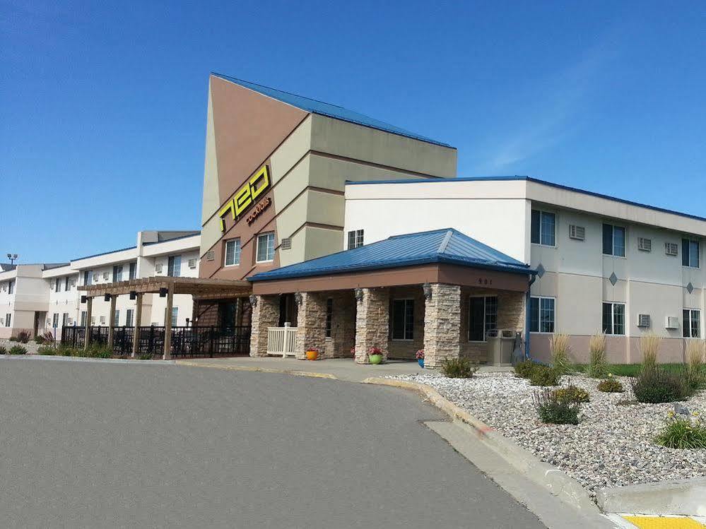 Red River Inn & Suites Fargo Buitenkant foto