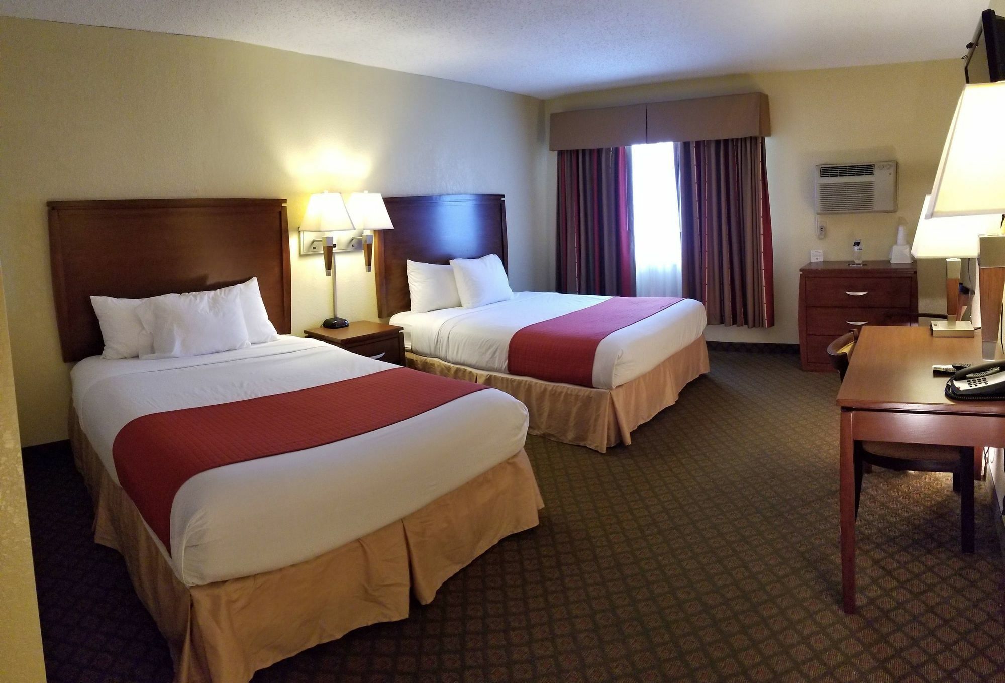 Red River Inn & Suites Fargo Buitenkant foto