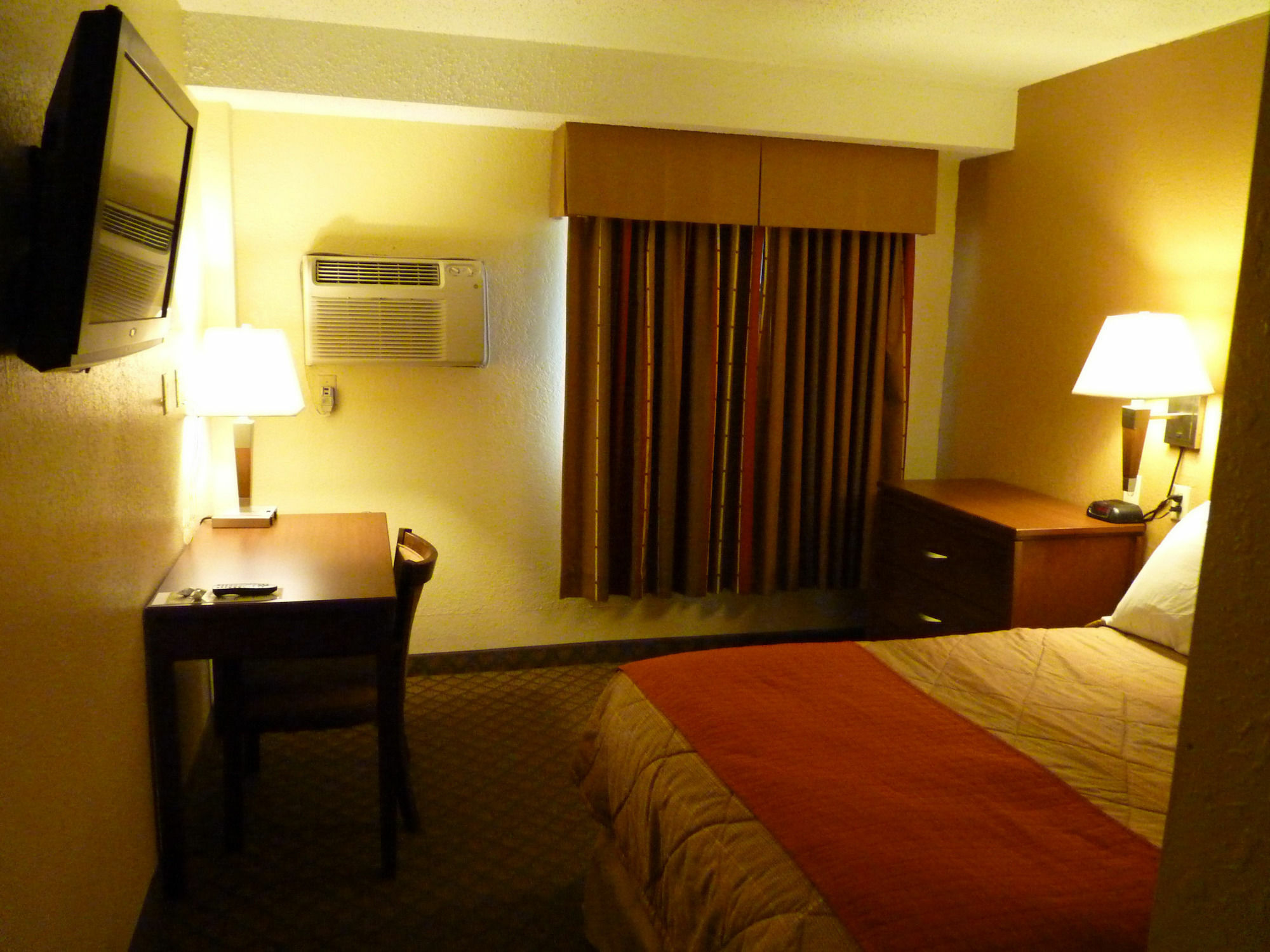Red River Inn & Suites Fargo Buitenkant foto
