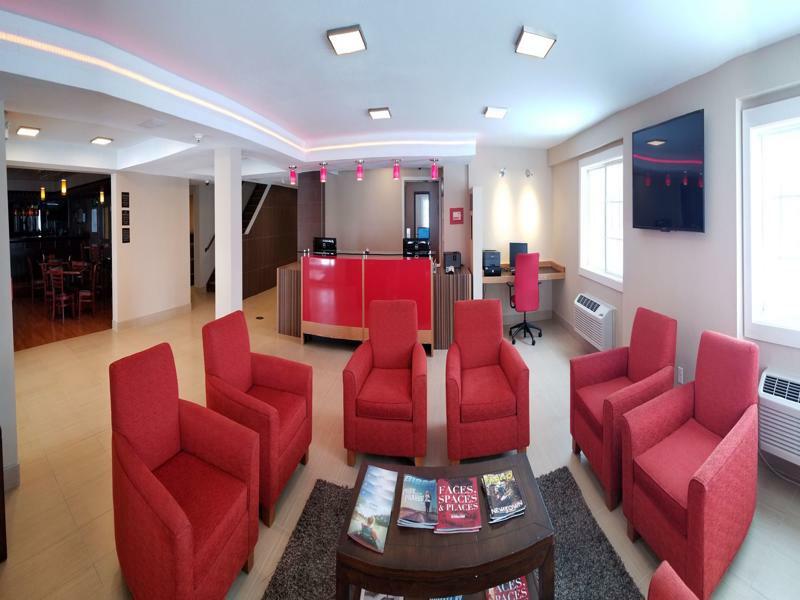 Red River Inn & Suites Fargo Buitenkant foto
